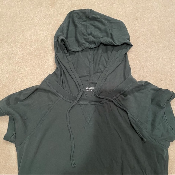 GapBody short sleeve hoodie in grayish green - Picture 3 of 3
